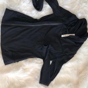 Lululemon size 4 athletic jacket